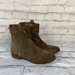 Frye & Co. ankle suede leather booties size 6M